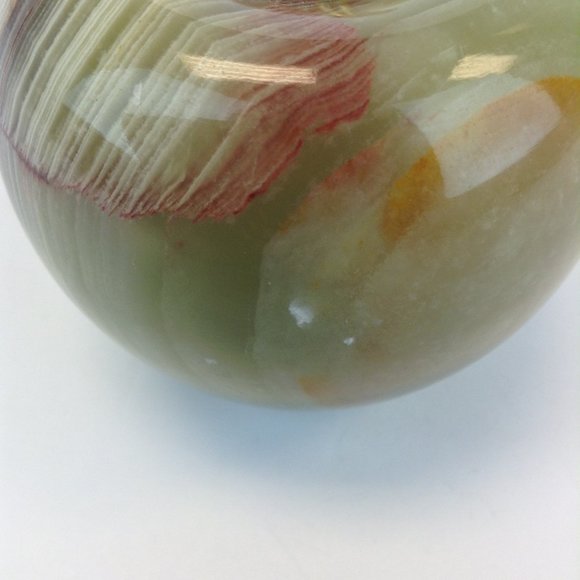 Vintage Hand Carved Polished Onyx Stone Marble Apple Paperweight Brass Stem - Picture 8 of 10